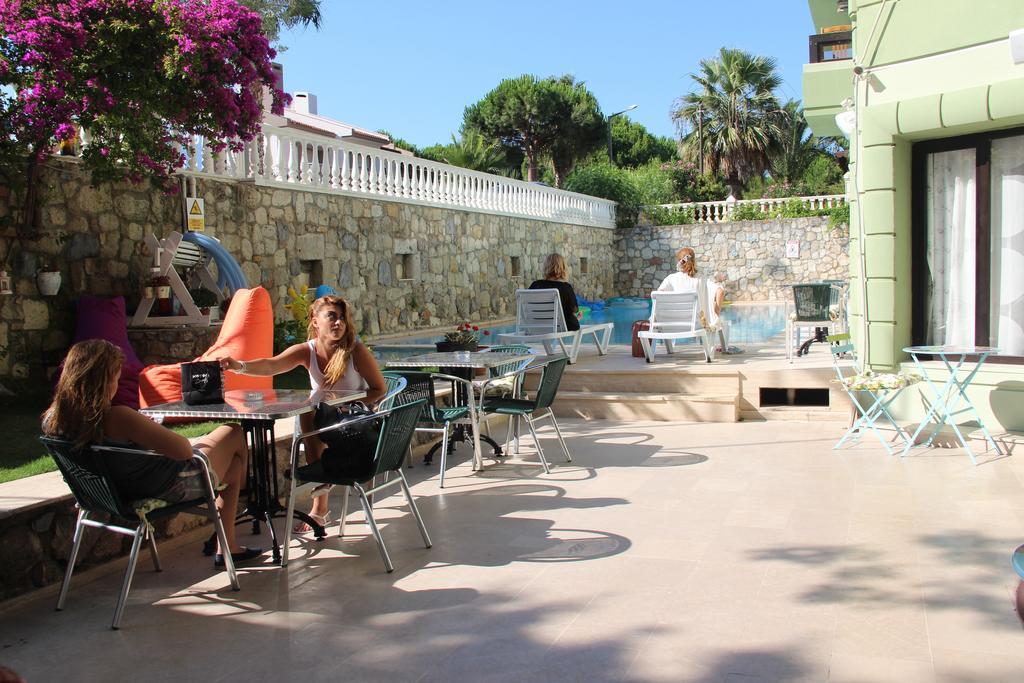 Kabasakal Hotel Cesme Exterior photo