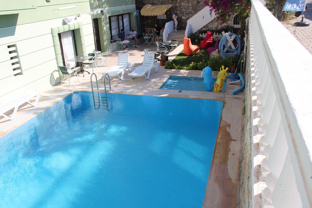 Kabasakal Hotel Cesme Exterior photo