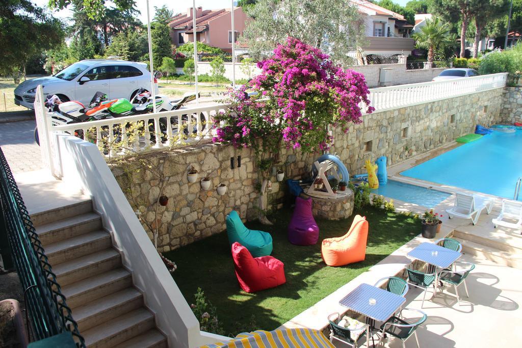 Kabasakal Hotel Cesme Exterior photo